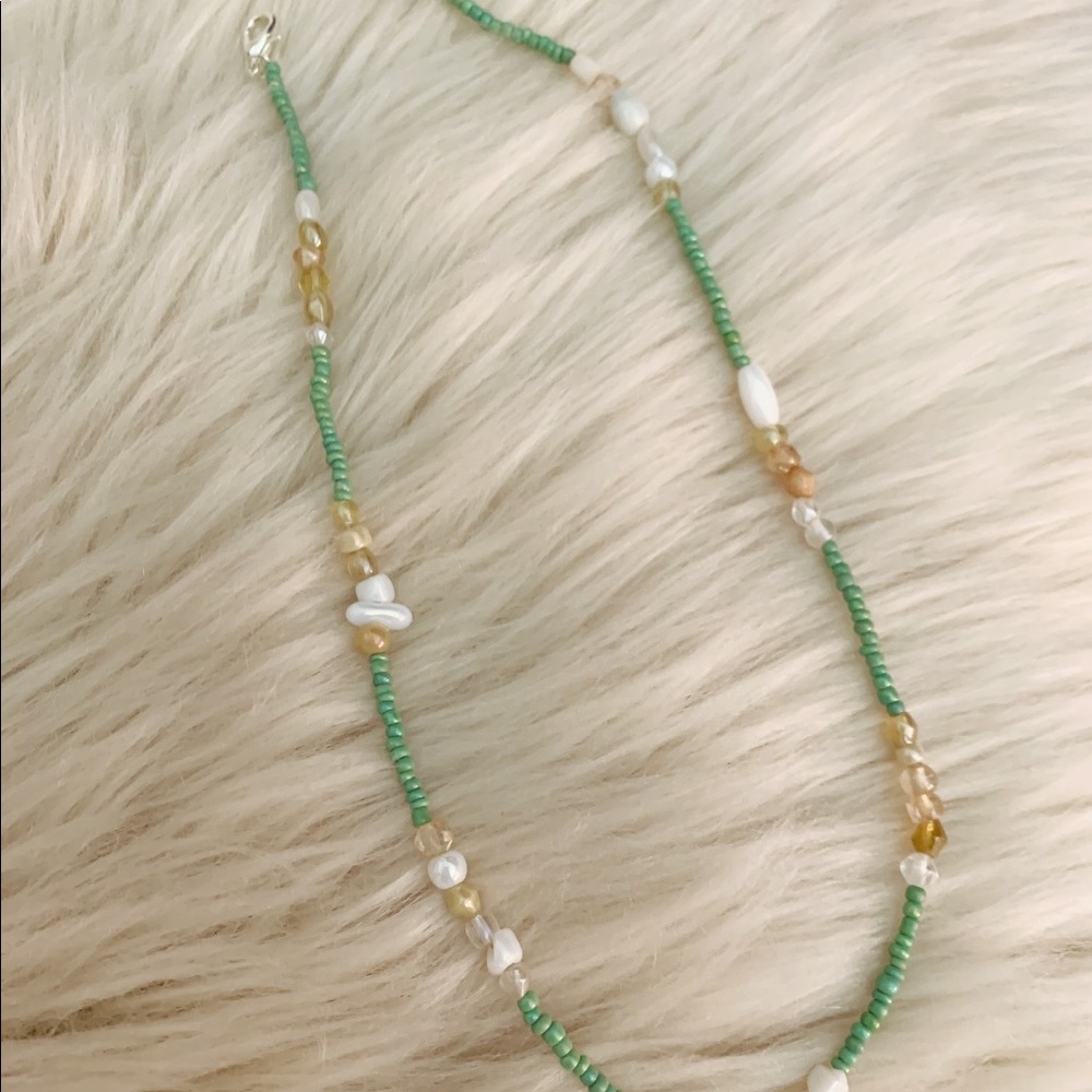 handmade beaded choker necklace☀️☀️☀️